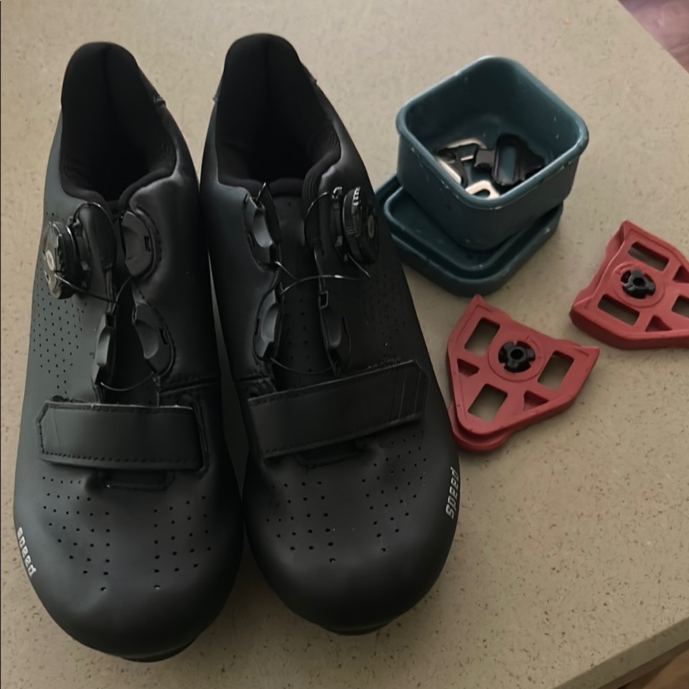 Black Cycling Shoes with Red Cleats